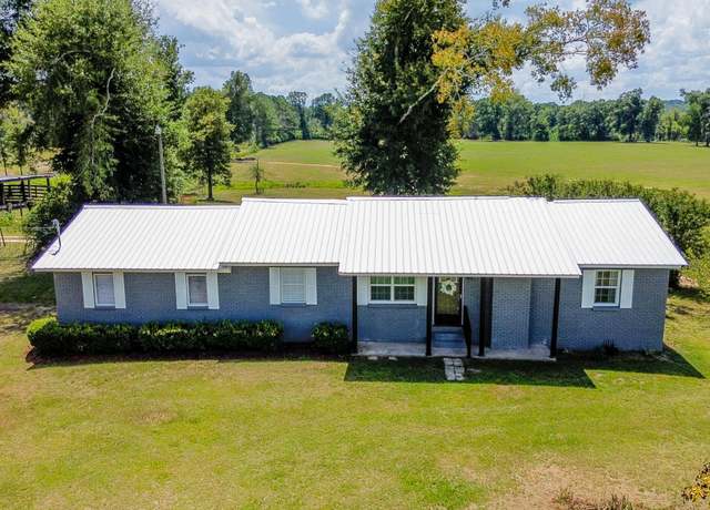 Property at 51 Leaf River Dr, Soso, MS 39480, 3 beds, 2 baths