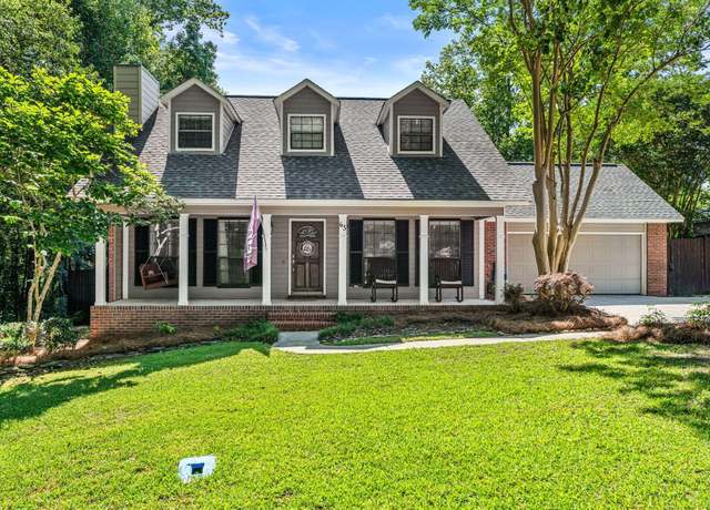 Property at 65 Poplar Dr, Hattiesburg, MS 39402, 3 beds, 2.5 baths
