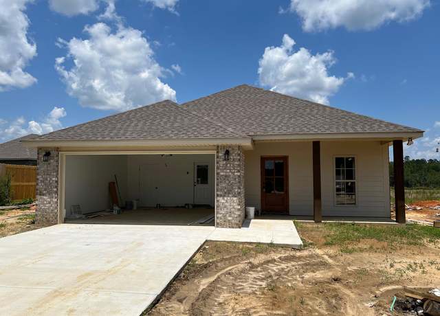 Property at 58 S Fairfax Dr, Hattiesburg, MS 39402, 3 beds, 2 baths
