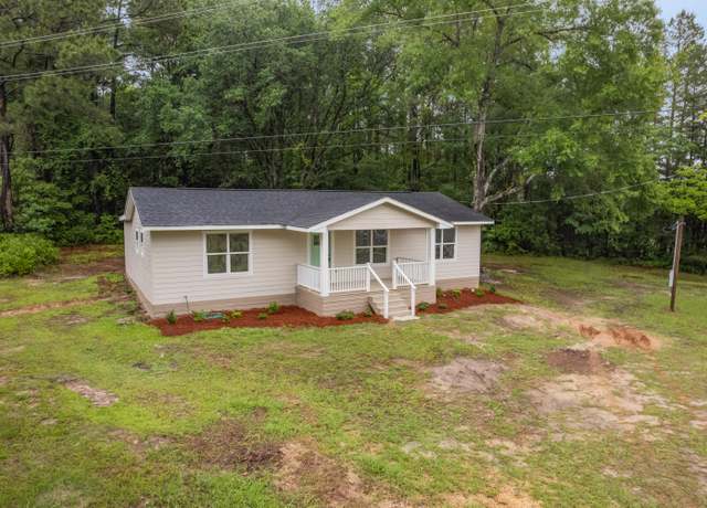Property at 5 Lynn Ray Rd, Petal, MS 39465, 4 beds, 2.5 baths