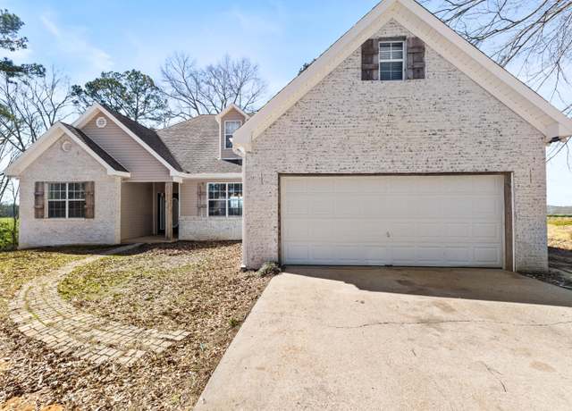 Property at 105A Harvey Sanford Rd, Collins, MS 39428, 4 beds, 2 baths