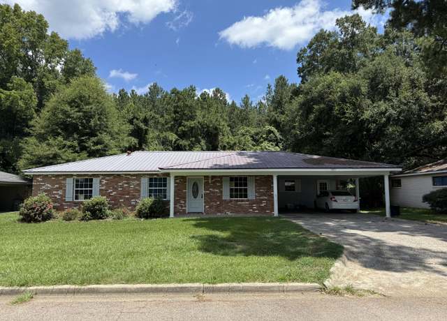 Property at 1003 Pinehurst Dr, Columbia, MS 39429, 3 beds, 2 baths