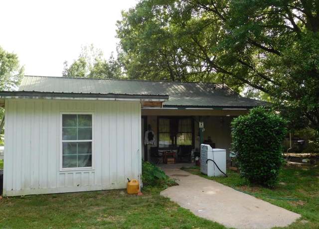 Property at 63 Adcock rd & 15 Mcclelland Cir, Purvis, MS 39475, 4 beds, 2.5 baths
