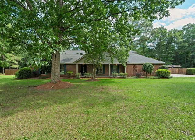 Property at 202 Poplar Loop, Petal, MS 39465, 6 beds, 3.5 baths