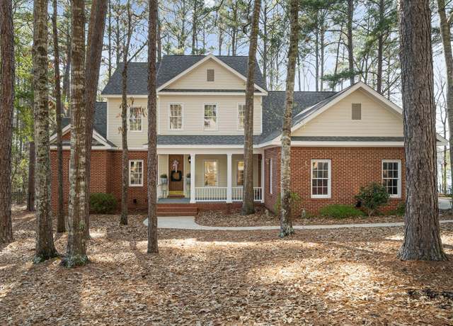 Property at 7 Abbeyville Ln, Hattiesburg, MS 39402, 5 beds, 4.5 baths
