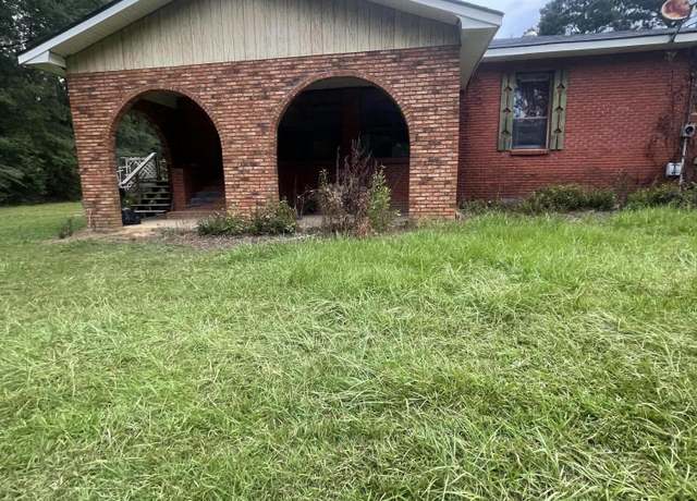 Property at 1025 1025 Larry Rd, Mccomb, MS 39648, 3 beds, 2 baths