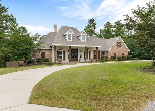 Property at 541 Longleaf Dr, Petal, MS 39465, 4 beds, 3.5 baths
