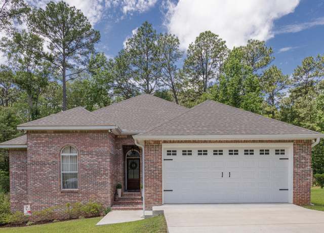Property at 61 Thornberry Ln, Petal, MS 39465, 3 beds, 2 baths