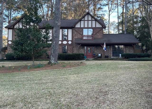 Property at 628 Cherry Lane Ln, Laurel, MS 39440, 4 beds, 2.5 baths