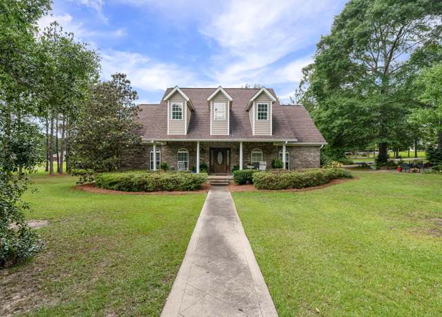 Property at 4 Lilly Ln, Ellisville, MS 39437, 4 beds, 3.5 baths