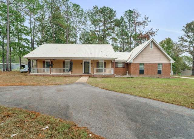 Property at 414 A V Hatten Rd, Hattiesburg, MS 39401, 4 beds, 2 baths