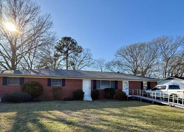 Property at 1615 Sumrall Rd, Columbia, MS 39429, 4 beds, 3 baths