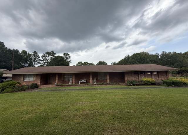 Property at 1703 Church St, Columbia, MS 39429, 3 beds, 2.5 baths
