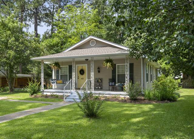 Property at 403 S 17th Ave, Hattiesburg, MS 39401, 3 beds, 1 bath