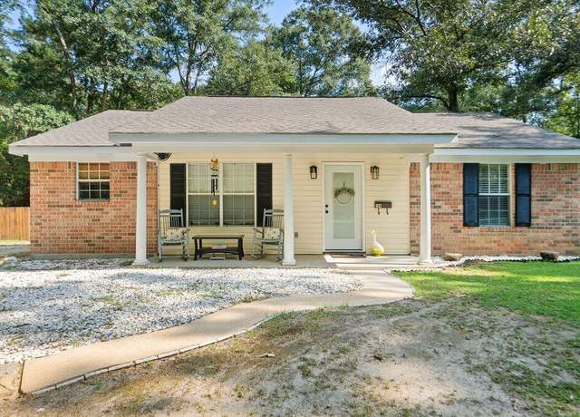 Property at 184 County Line Rd, Ellisville, MS 39437, 3 beds, 2 baths