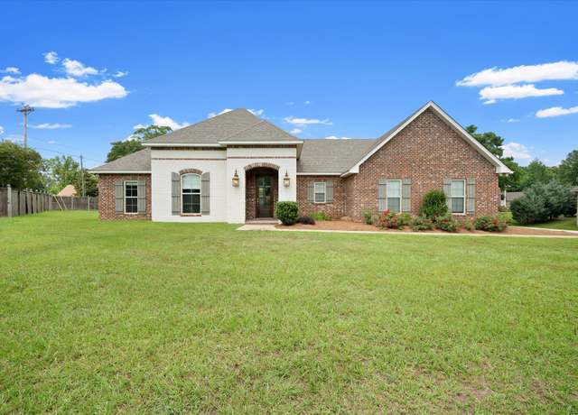 Property at 2 Fieldpointe, Petal, MS 39465, 3 beds, 2 baths