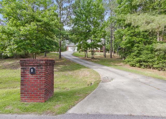 Property at 4 Parker Rdg, Petal, MS 39465, 4 beds, 2.5 baths