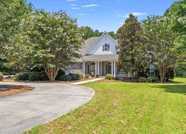 Property at 11 Auburn, Hattiesburg, MS 39401, 4 beds, 3 baths