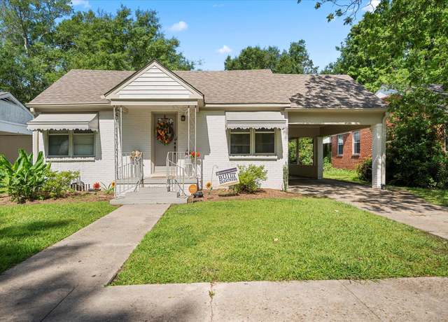 Property at 421 S 12th Ave, Hattiesburg, MS 39401, 3 beds, 2 baths