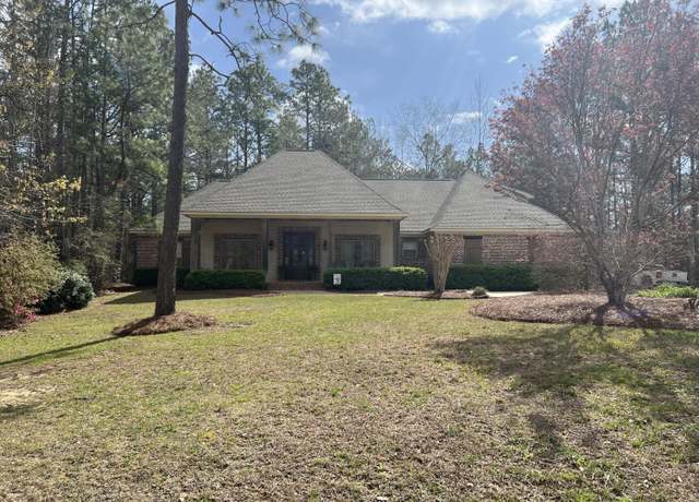 Property at 21 Fieldstone, Hattiesburg, MS 39402, 4 beds, 3.5 baths