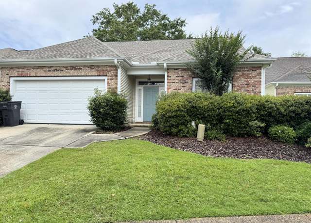 Property at 203 Georgetown Ln, Hattiesburg, MS 39402, 3 beds, 2 baths