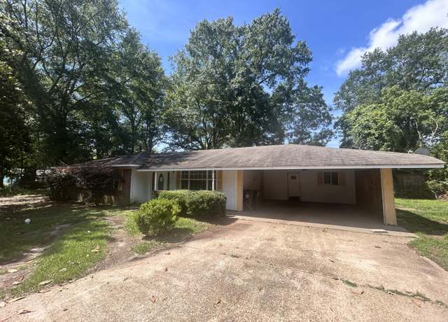 Property at 103 Ashford Cir, Hattiesburg, MS 39401, 2 beds, 2 baths