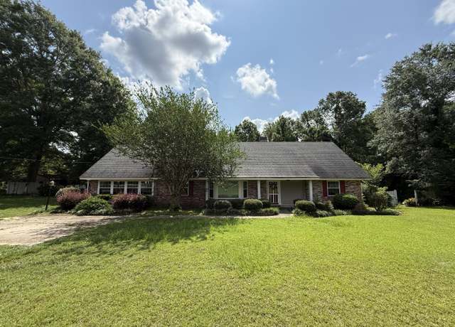 Property at 194 Hartfield Rd, Columbia, MS 39429, 4 beds, 2 baths