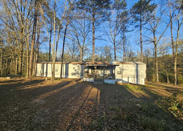 Property at 609 Knight Rd, Sumrall, MS 39482, 2 beds, 1.5 baths