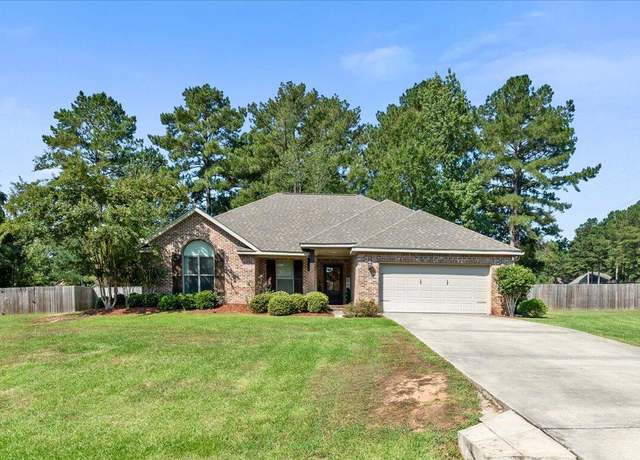Property at 4 Ranger, Hattiesburg, MS 39402, 3 beds, 2 baths
