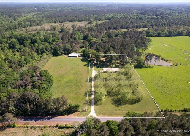 Property at 242 Siloam Rd Rd, Magee, MS 39111, 4 beds, 3 baths
