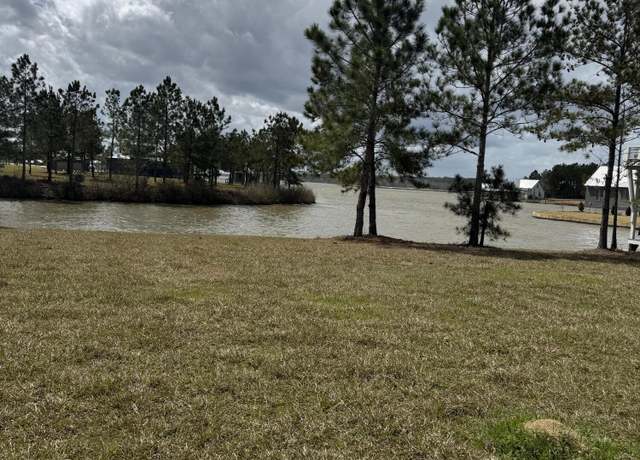 Property at 20 Jitterbug Bnd, Lumberton, MS 39455