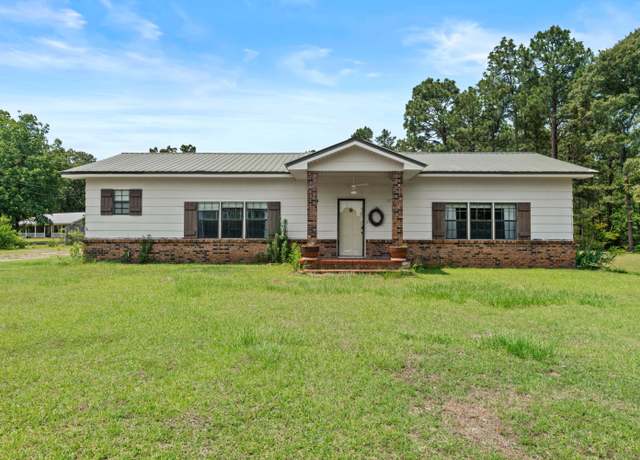 Property at 17 Hammett Rd, Petal, MS 39465, 3 beds, 2 baths