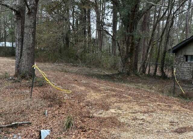 Property at 205 Wiggins Rd, Columbia, MS 39429