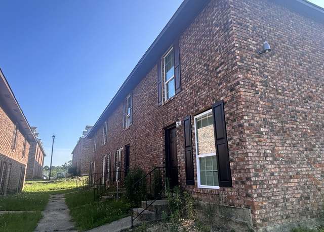 Property at 101 Plantation Place Dr, Hattiesburg, MS 39401