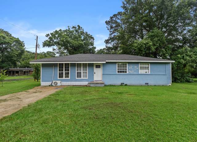 Property at 201 Herrod St, Petal, MS 39465, 4 beds, 3 baths