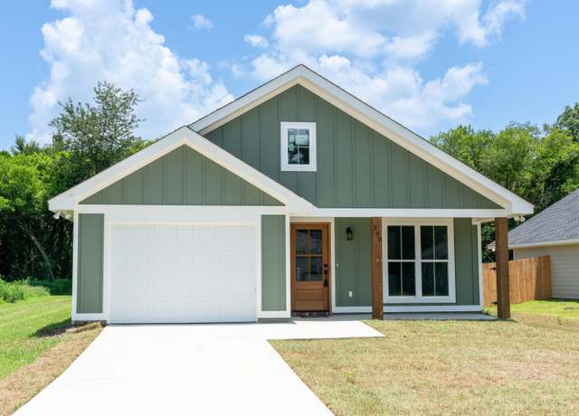 Property at 399 N George, Petal, MS 39465, 3 beds, 2 baths