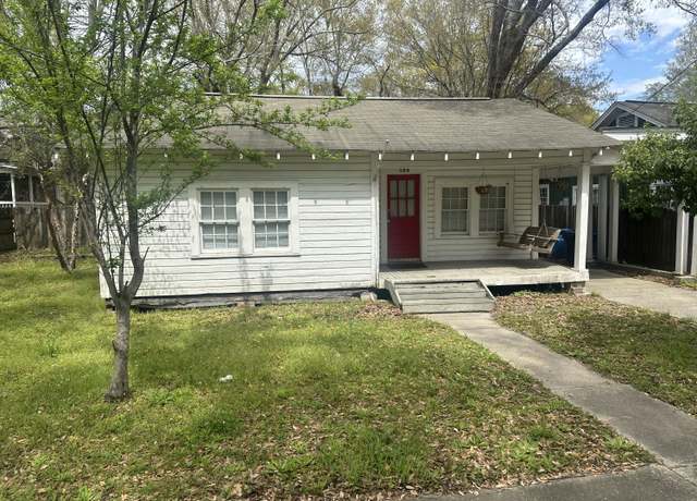 Property at 404 Elizabeth Ave, Hattiesburg, MS 39401, 2 beds, 1 bath
