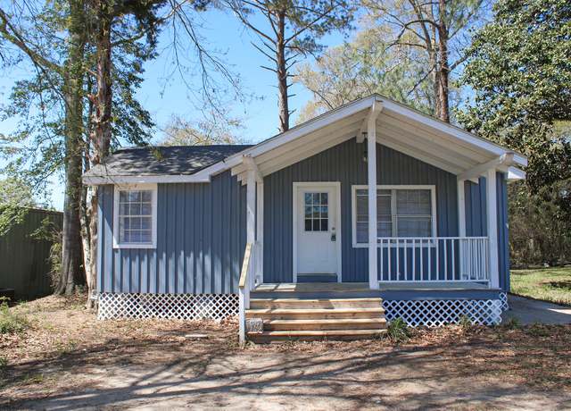 Property at 314 S George St, Petal, MS 39465, 2 beds, 1 bath