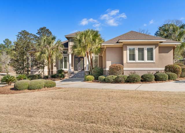 Property at 40 Windermere Blvd, Laurel, MS 39443, 3 beds, 3.5 baths