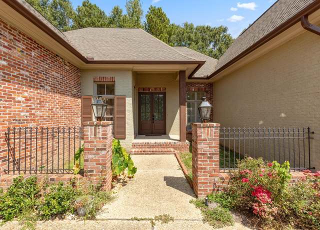 Property at 108 Wild Mdws, Hattiesburg, MS 39402, 4 beds, 3 baths