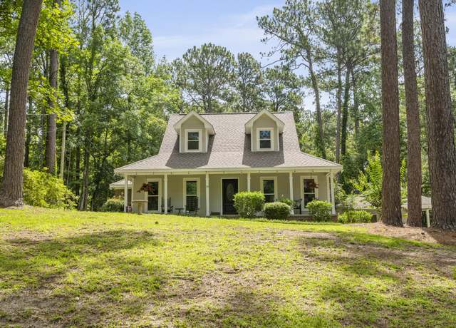 Property at 19 Woodland Sq, Petal, MS 39465, 3 beds, 2.5 baths