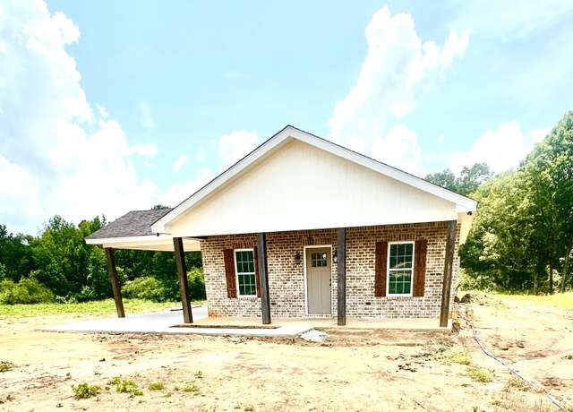 Property at 104 Bryant Ridge Ln, Mount Olive, MS 39119, 3 beds, 2 baths