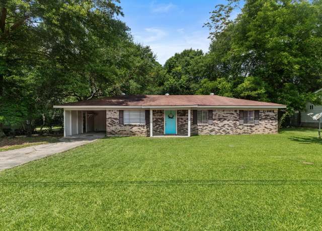 Property at 109 Mcaulay Dr, Petal, MS 39465, 3 beds, 2 baths
