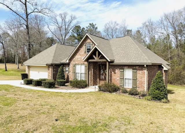 Property at 8 Morgan Ln, Sumrall, MS 39482, 4 beds, 2 baths