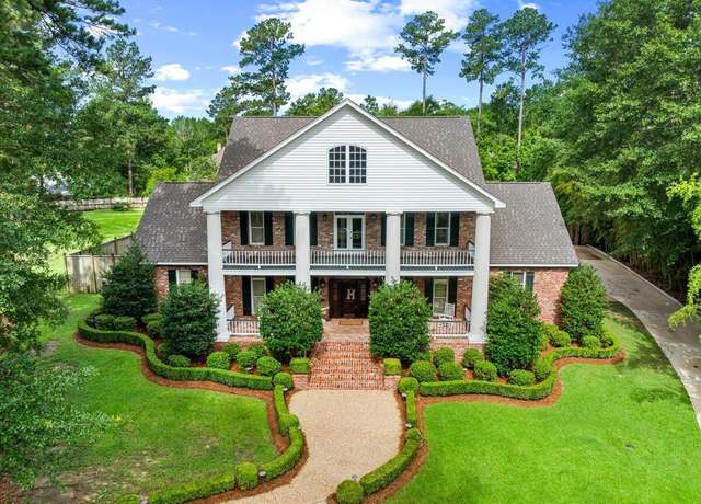 Property at 106 W Canebrake Blvd, Hattiesburg, MS 39402, 5 beds, 4.5 baths