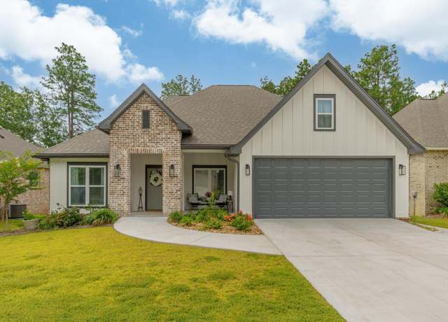 Property at 21 Waverly Ct, Hattiesburg, MS 39402, 4 beds, 3 baths