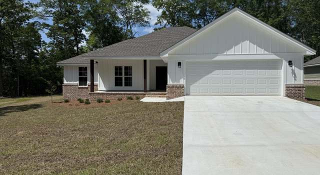 Photo of 18 The Oaks Dr, Sumrall, MS 39482