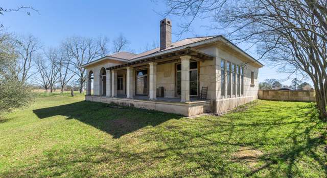Photo of 16 Lee Dr, Ovett, MS 39464