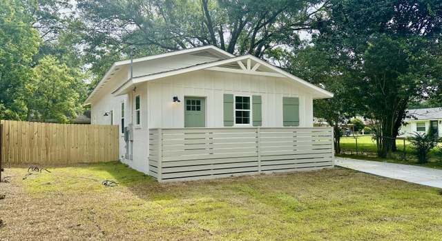 Photo of 102 Oakwood Dr, Petal, MS 39465