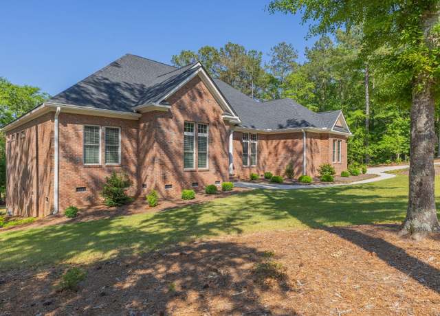 Property at 2085 Cardigan Dr, Aiken, SC 29803, 4 beds, 3 baths